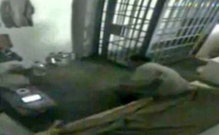 Rubido presents videos of El Chapo's escape