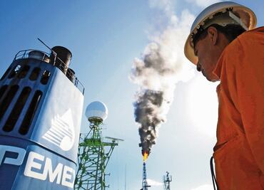 Pemex will triple oil well drilling in 2019 to boost output