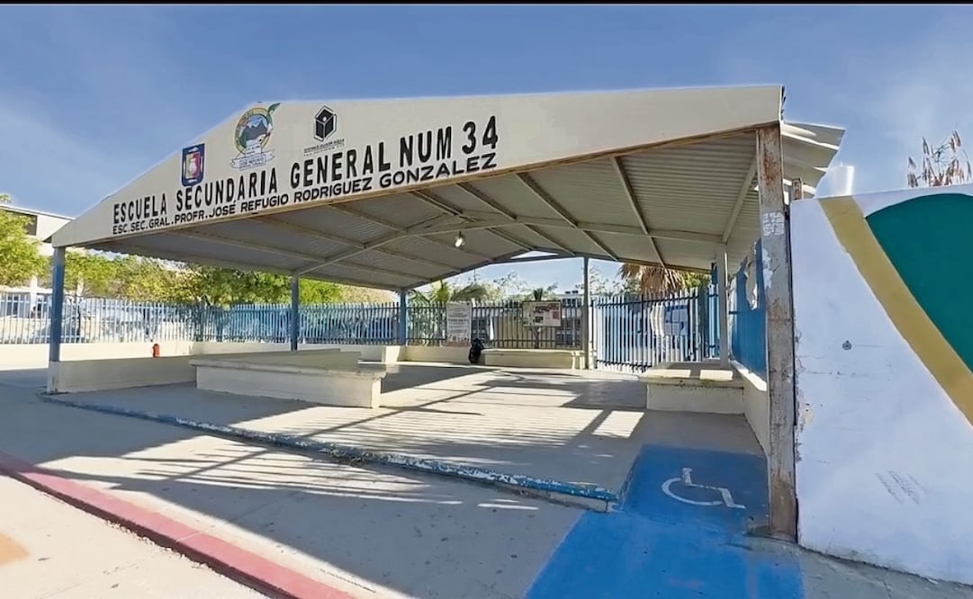 La Secretaría de Educación Pública informó que se detectaron desde el pasado miércoles hasta ahora mensajes de amenazas en ocho secundarias. Foto: Especial