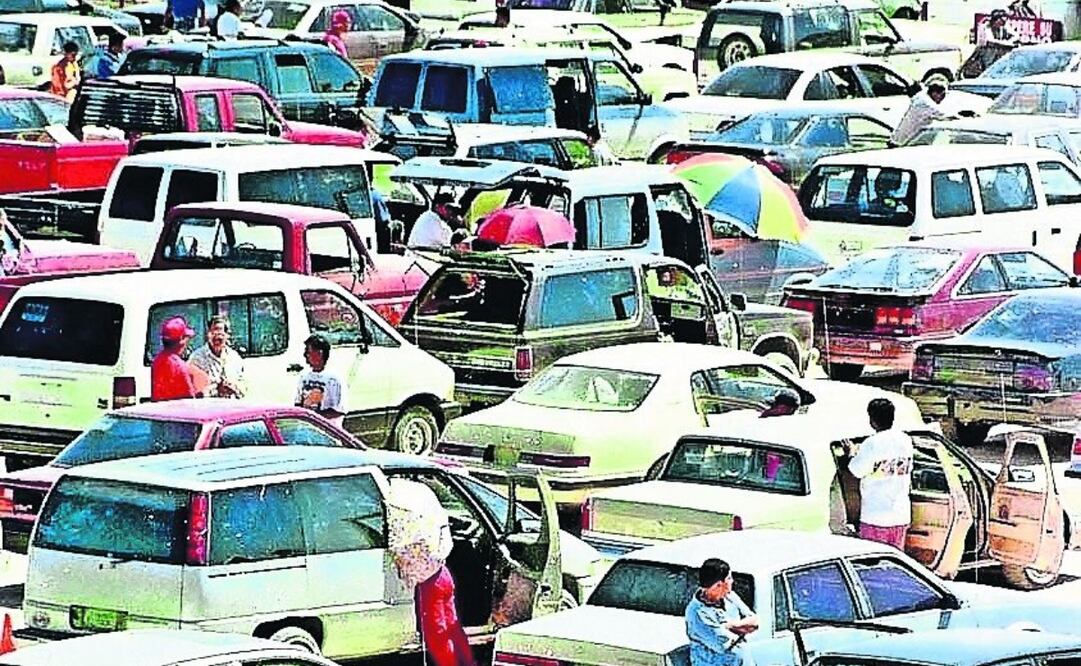 Hasta ahora se han regularizado alrededor de un millón 916 mil 327 autos chocolate, según el Diario Oficial. Foto: Archivo | Cuartoscuro