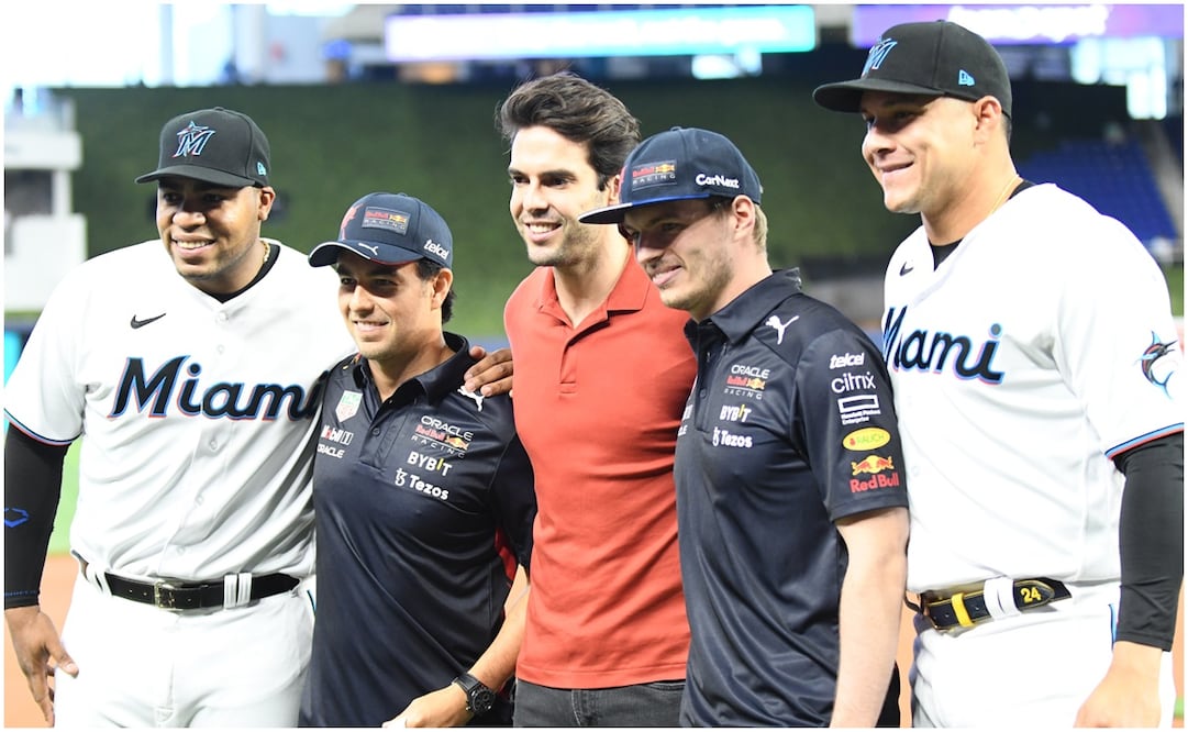 VIDEO: Checo Pérez y Max Verstappen realizan el primer lanzamiento en juego de los Marlins / FOTO: @LosMarlins