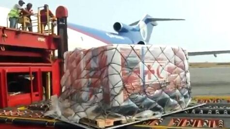 Llega a Venezuela primer avión de la Cruz Roja con medicamentos y plantas eléctricas para hospitales