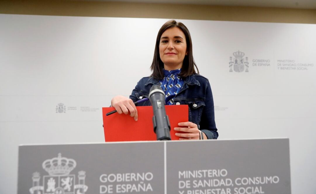 La ministra de Sanidad, Carmen Montón, en rueda de prensa ofrecida hoy en la sede del Ministerio en la que ha informado sobre su dimisión (Foto: EFE)