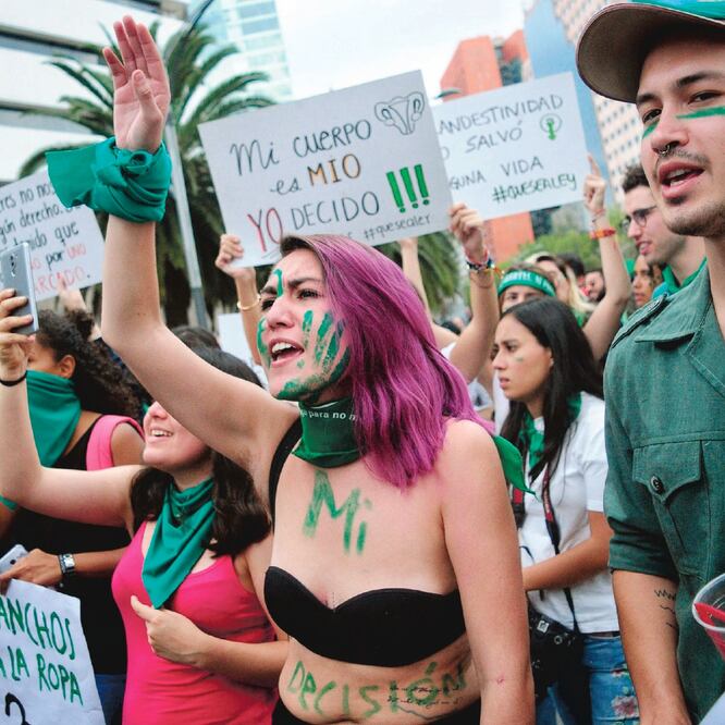 En la manifestación para exigir la despenalización del aborto en todo el país participaron 40 organizaciones civiles. DIEGO SIMÓN. CUARTOSCURO
