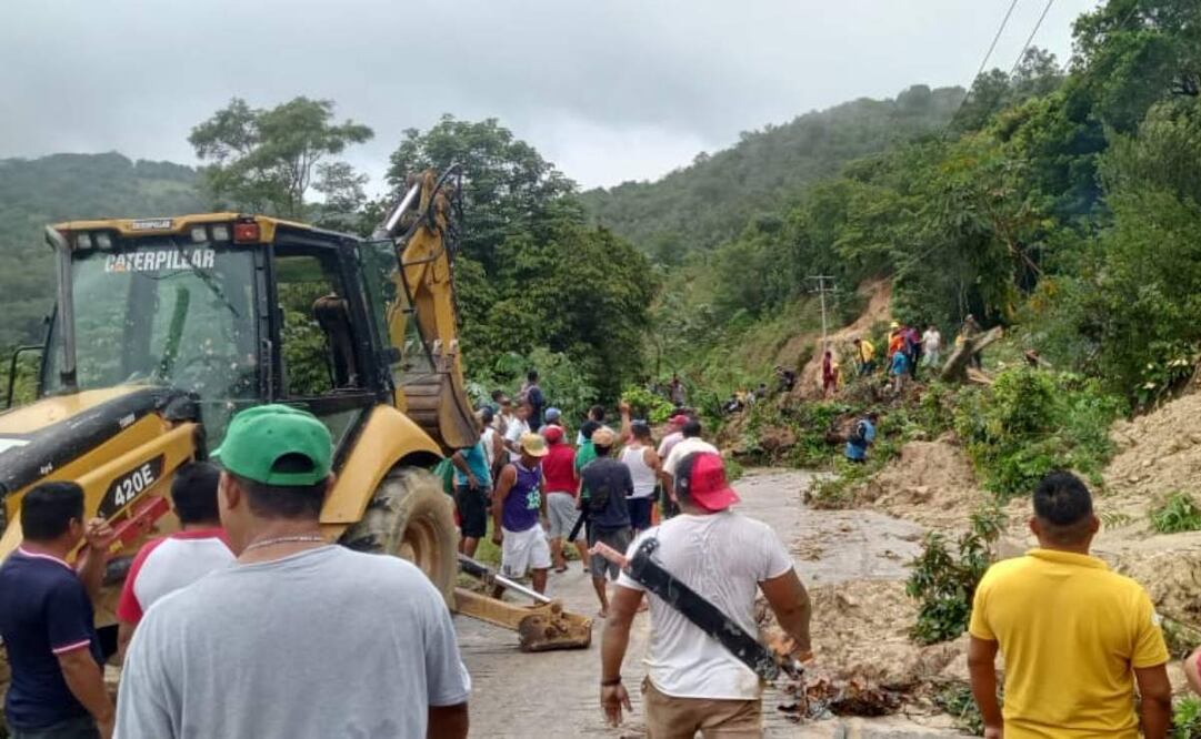 Santa María Chimalapa queda incomunicada tras registrarse al menos 10 deslaves (21/10/2025). Foto: Especial