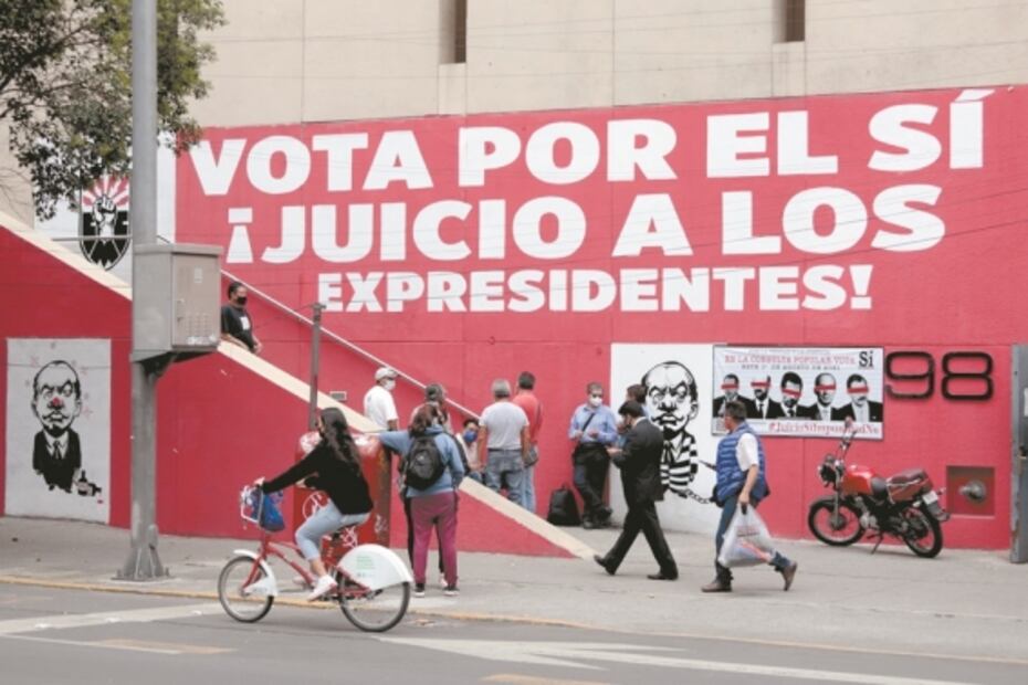 Promueven "sí" en consulta popular hasta en el Metro 