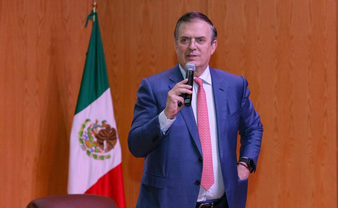 Marcelo Ebrard durante su presentación en el Seminario Perspectivas Económicas 2025. Foto: Secretaría de Economía
