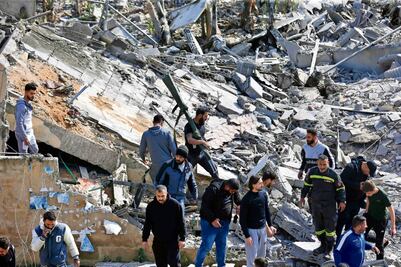 EU e Israel atacan dos plantas nucleares