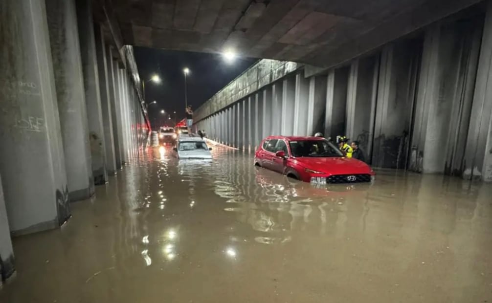Lluvias colapsan vialidades en Aguascalientes. Foto: Especial
