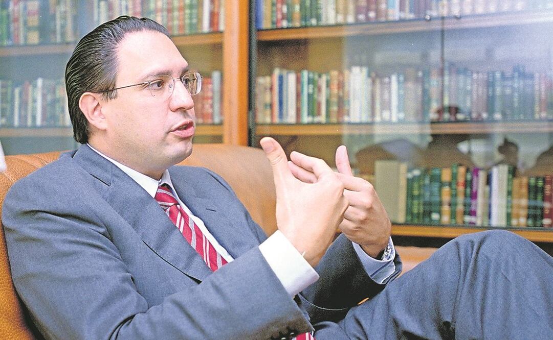 Emilio Zebadúa, exoficial mayor de la Sedesol, dijo que los recursos de Estafa maestra fueron para cubrir compromisos de la campaña 2012. Foto: ARCHIVO EL UNIVERSAL