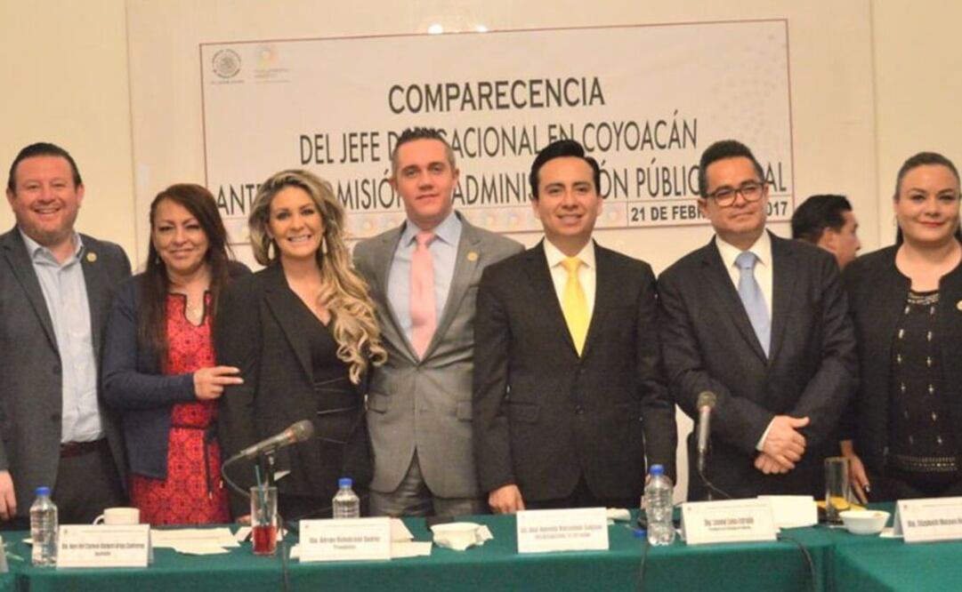 El jefe delegacional en Coyoacán, Valentín Maldonado, durante su comparecencia ante la Comisión de Administración de Pública Local. (Foto: Twitter @Del_Coyoacan)