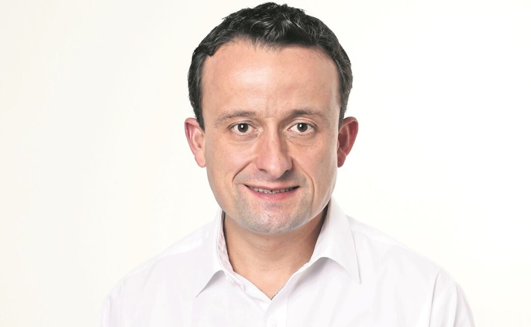 Mikel Arriola lleva 16 años laborando y su trayectoria ha sido en el sector privado y público. (ARCHIVO EL UNIVERSAL)