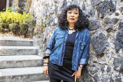 Un corazón inquieto, en los personajes de Clavel  