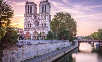 Violan a turista en un baño en París; el novio de la víctima atrapó al agresor