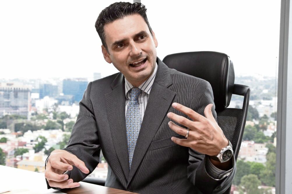 Guillermo García Alcocer, comisionado presidente de la Comisión Reguladora de Energía (CRE) (ARIEL OJEDA. EL UNIVERSAL)