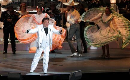 Homenaje a Juan Gabriel supera precios de Björk y Justin Bieber