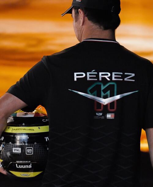 Jersey de Checo Pérez. Foto: Instagram @tommyhilfiger