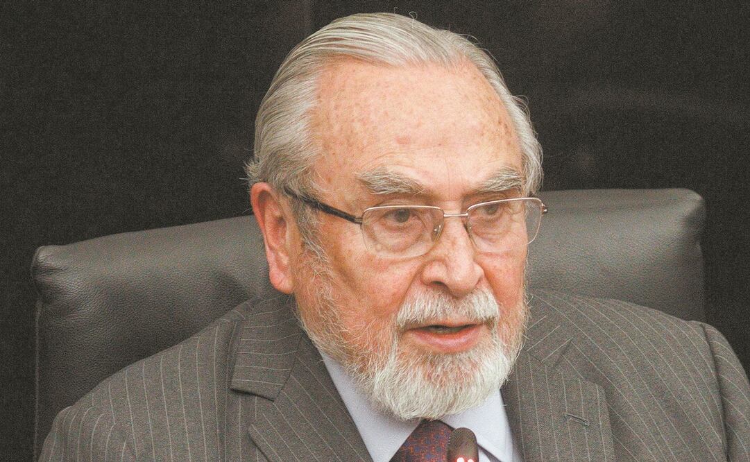 Bernardo Bátiz formó parte de la terna propuesta por López Obrador para ser fiscal general. Foto: ARCHIVO EL UNIVERSAL