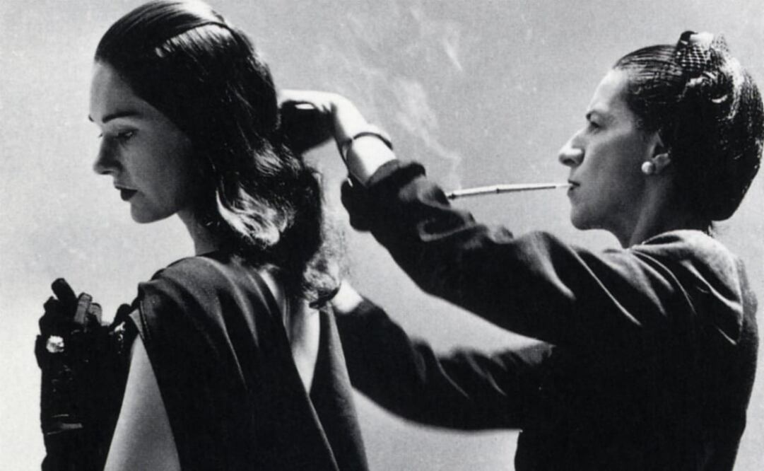 Diana Vreeland, una mujer que con el paso de los años revolucionaría la industria editorial e incluso las exposiciones de moda. (Foto: Crédito: Cortesía)