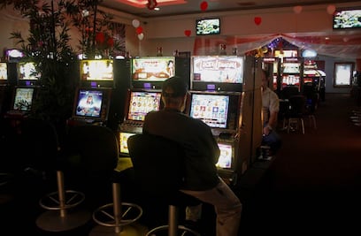 PGR desmantela casino ilegal en Cabo San Lucas