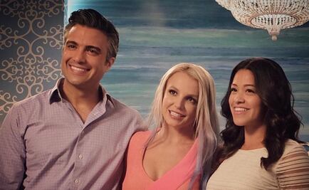 Jaime Camil presume foto con Britney Spears