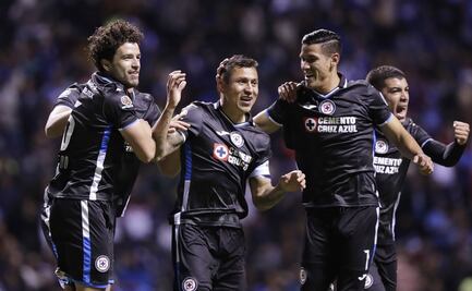 Cruz Azul despierta en el Clausura 2023 goleando al Puebla