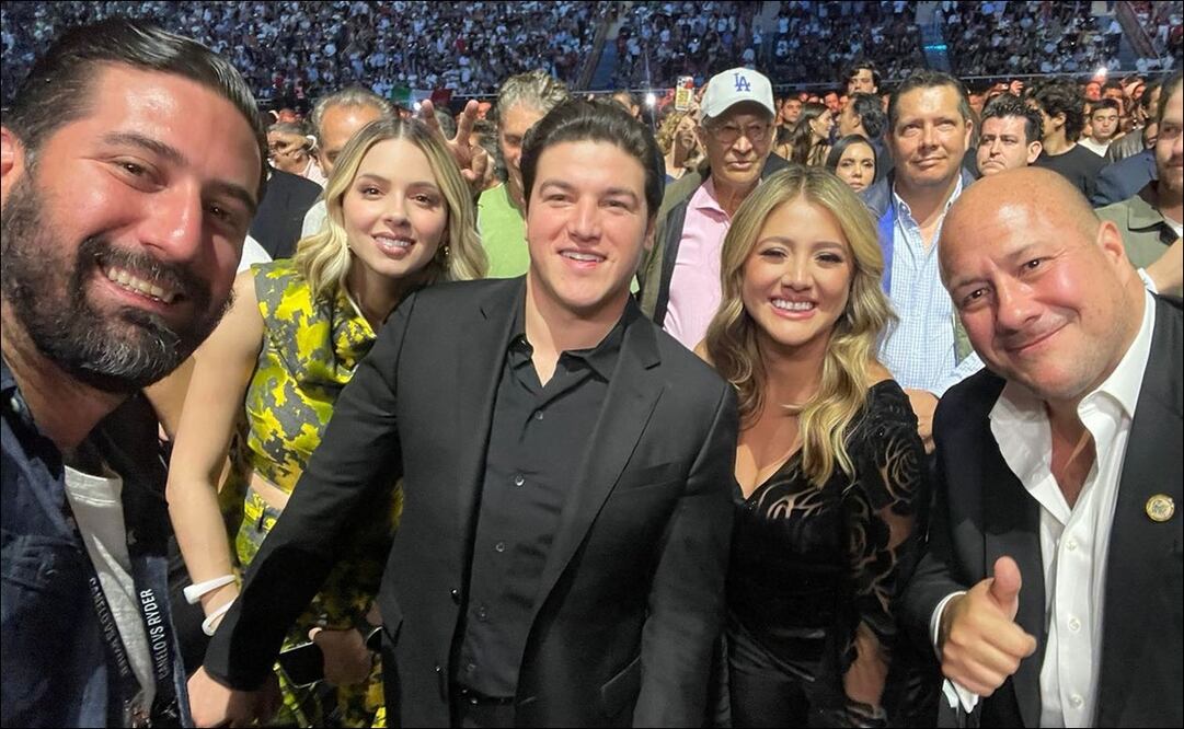 Políticos en la pelea del Canelo Álvarez - Foto: Facebook Juan Carlos Hank