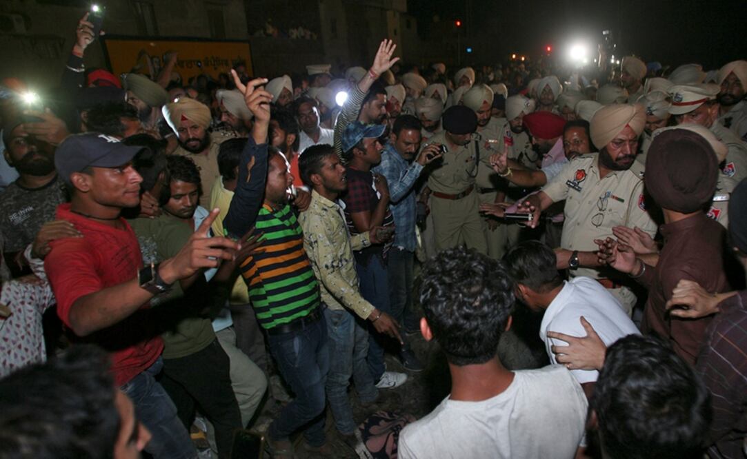 "El número de muertos es muy alto", afirmó la doctora Amita Sondhi del hospital JBMM de Amritsar. (Foto: Reuters)