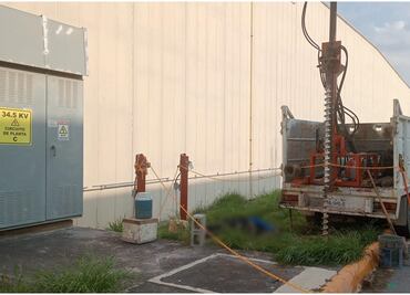 Hombre muere tras recibir descarga eléctrica dentro de la fábrica Mattel en Nuevo León; realizaba trabajos de excavación