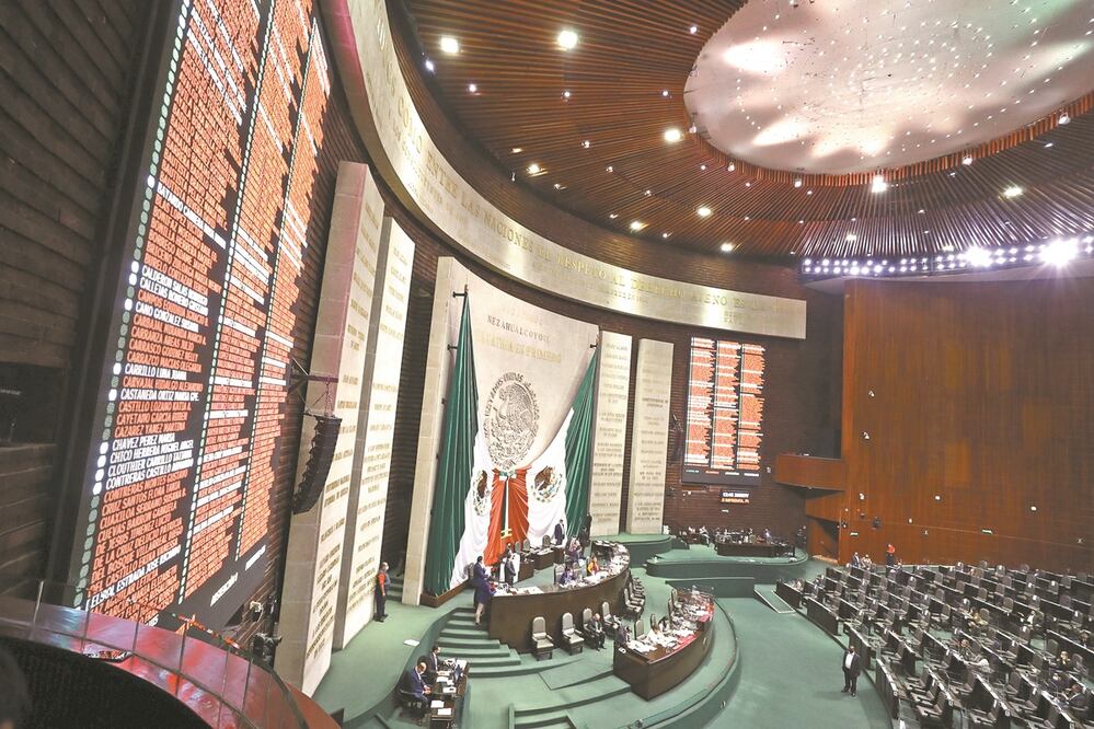 Muchos de los diputados federales que han presentado su carta de intención lo han hecho para estar en condiciones de ser elegibles por si sus partidos políticos los requieren para la siguiente contienda; si deciden no competir no pasa nada. Foto: Archivo