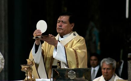 Cardenal Rivera externa pesar por atentado en Bruselas