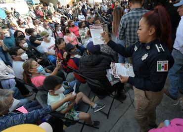 Tras explosiones en Neza por acumulación de gas, municipio reparte volantes informativos