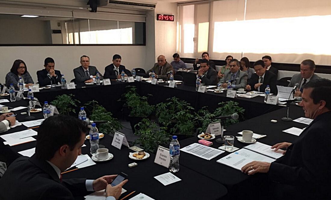 La propuesta prevé que las campañas comiencen el 20 de noviembre y duren 35 días. /Tomada de Twitter