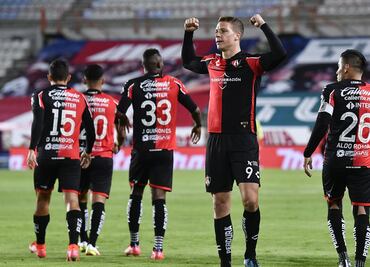 Atlas vence a Pachuca a domicilio y se mantiene invicto