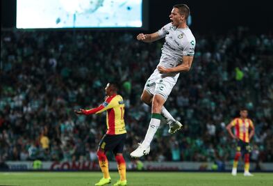 Santos Laguna derrotó a Morelia