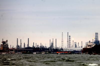 Semar verifica y evalúa 11 instalaciones estratégicas de Pemex