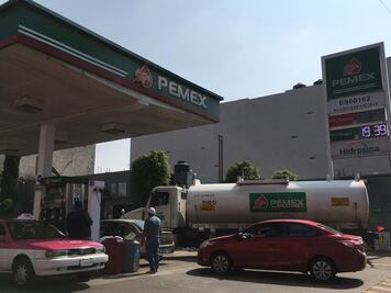 Juez ordena distribuir suficiente gasolina para los ciudadanos