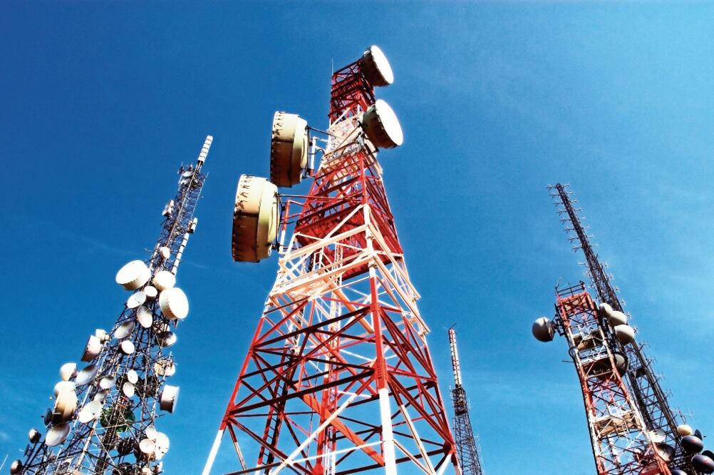 Incertidumbre. En sitios con baja población podría ser costoso instalar una torre para televisión radiodifundida y podría incrementar los precios para los interesados en usar estos espacios (ARCHIVO EL UNIVERSAL)