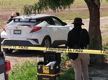 Hallan dentro de camioneta los cadáveres de 2 jóvenes asesinados a balazos en Navolato