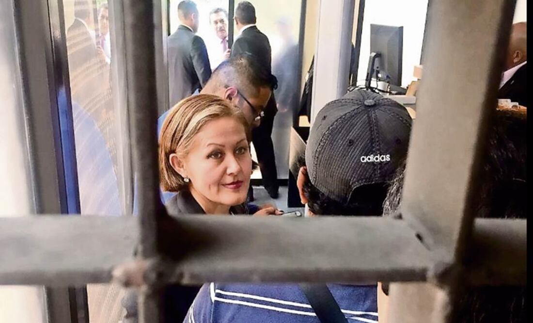 Inician proceso contra Eva Cadena, ex diputada de Morena