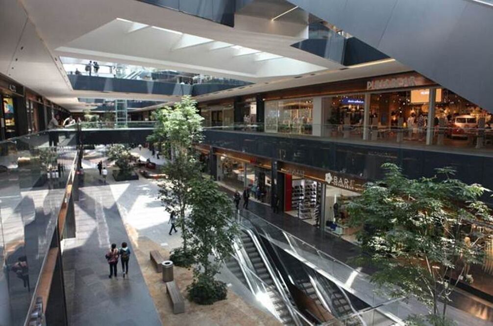 El centro comercial Toreo Parque Central requirió una inversión de 12 mil millones de pesos y es uno de los más grandes del país, aseveró el presidente de Grupo Danhos, David Daniel Kabbaz. Foto Lucía Godínez/EL UNIVERSAL