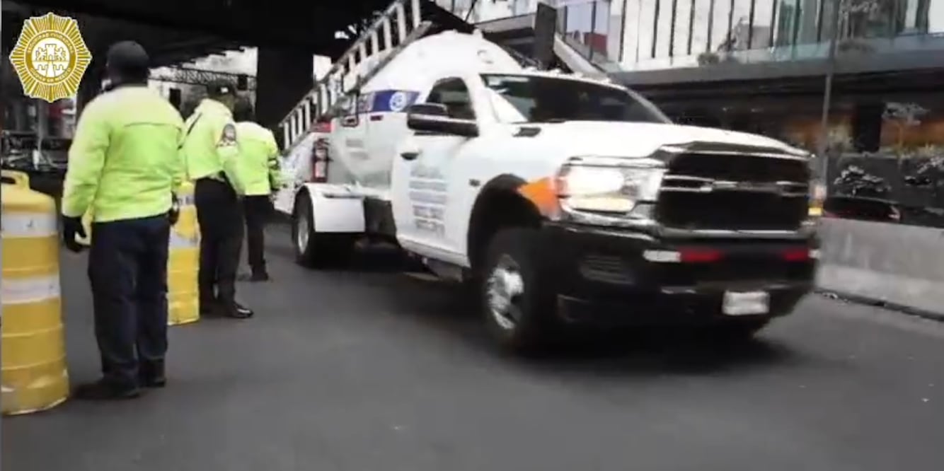 Realizan operativo para revisar vehículos que transportan materiales peligrosos en Miguel Hidalgo. (Foto: especial)