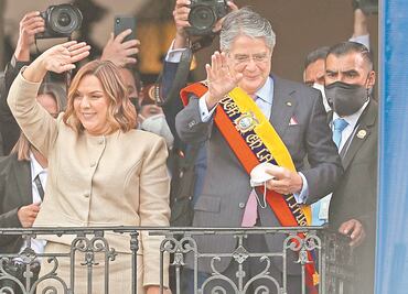 Toma Lasso riendas de un Ecuador golpeado por la crisis sanitaria