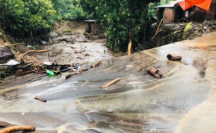 Lluvias desbordan río en Michoacán; hay un muerto y 12 desaparecidos