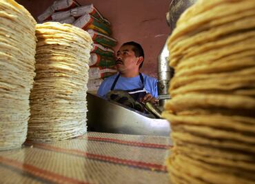 Cierran tortillerías por amenazas del crimen organizado en Taxco, Guerrero