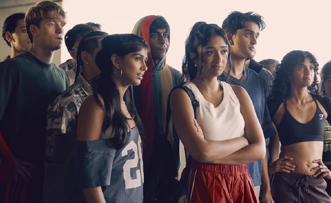 La cinta usa al baile como herramienta para mantener presentes las raíces de una cultura. Foto: Netflix.