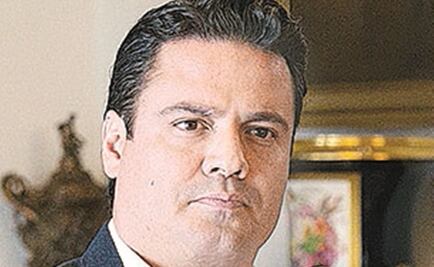 Aristóteles arremete contra megasueldos