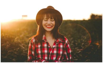 Te decimos cómo vestir si eres bajita