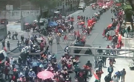 Marcha del Frente Popular llega a Segob; cierran Bucareli