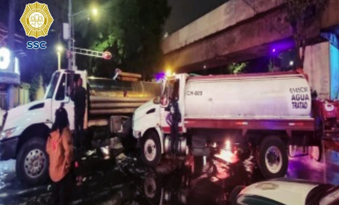 Chocan dos pipas de agua en alcaldía Venustiano Carranza. Foto: Especial